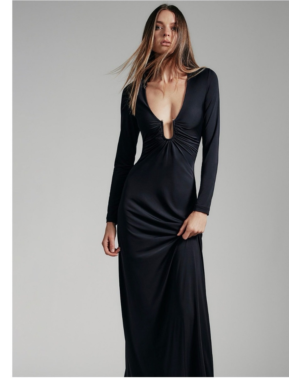 Bardot Remmy Knit Long-Sleeve Plunge Maxi Dress